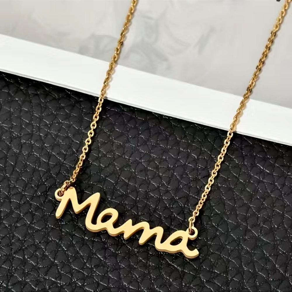 Gold Mama Necklace with Collarbone Chain